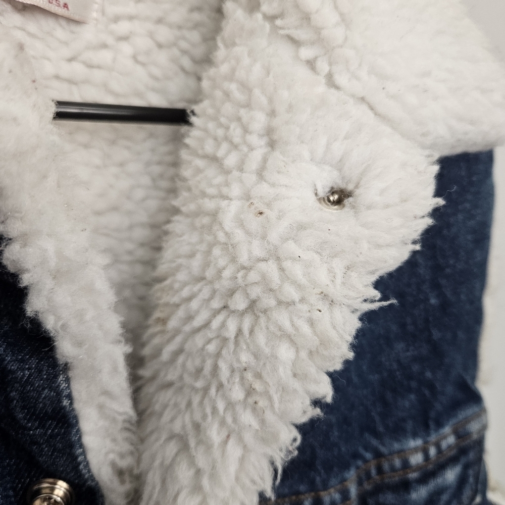 Levi's Vintage Men's Medium Sleeveless Denim Sherpa Vest Button Up Jean Fall Top - Picture 7 of 8
